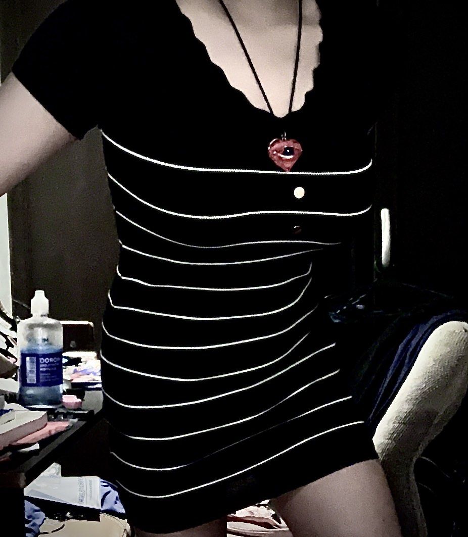 Black and White Striped Dress (Category: Dresses) located in Manila. Submitted by leiluh (Listing ID 1408597792, Image 3). Description: - Classic black and white striped design - Flattering bodycon fit - Stylish v-neckline - Short sleeves - Lace-up back detail - Button detail on the front - Perfect for casual wear xs-m mod: jnt/lalamove mop: bpi/insta pay QR meetups: within vito cruz/españa/sampaloc/mnl area only +willing to nego : ).