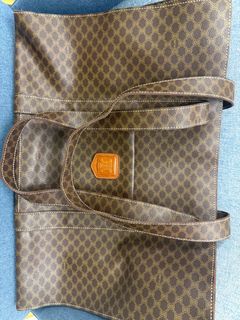 (Category: ) located in . Submitted by luxuryshopper01 (Listing ID 1408621657, Image 1). Description: .