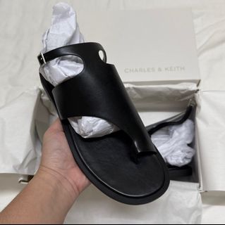 (Category: ) located in . Submitted by _____hi (Listing ID 1408671081, Image 1). Description: .