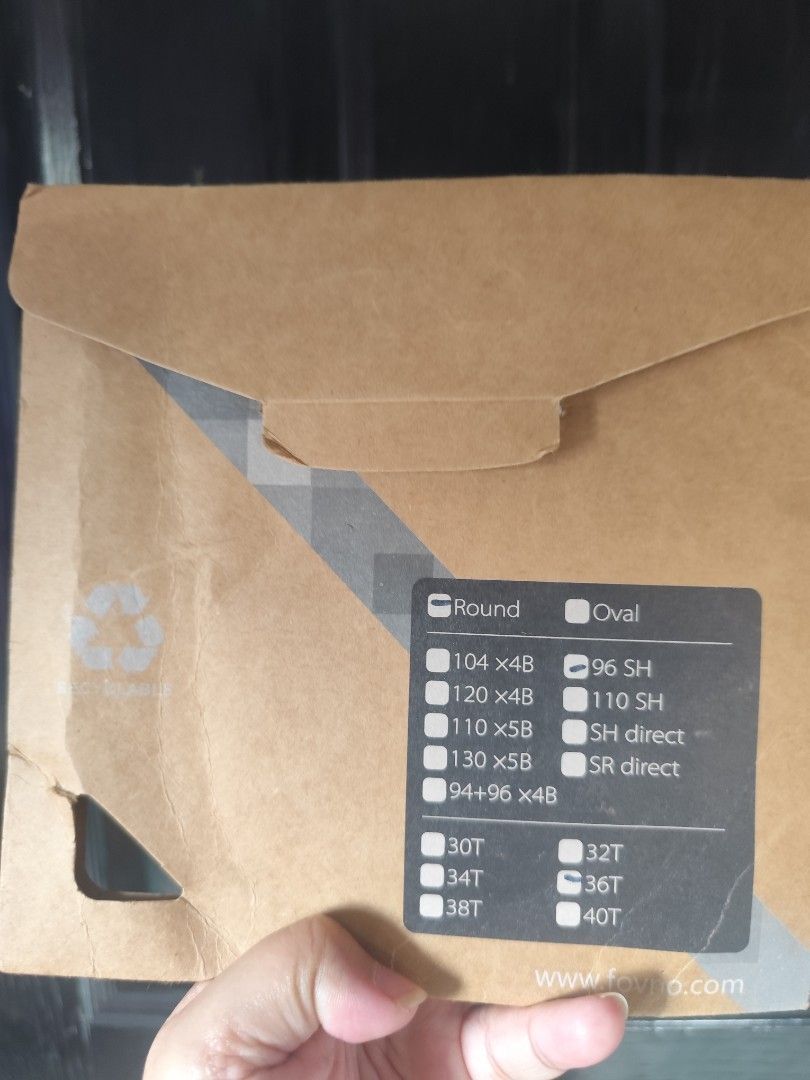 Deckas Chainring (Category: Bicycles) located in Los Banos. Submitted by eliellia (Listing ID 1408653646, Image 2). Description: Deckas chainring. It also supports both round and oval chainring types. Available sizes include 30T, 32T, 34T, 36T, 38T, and 40T. The chainring is black. Loc:Laguna shipping via j&t.