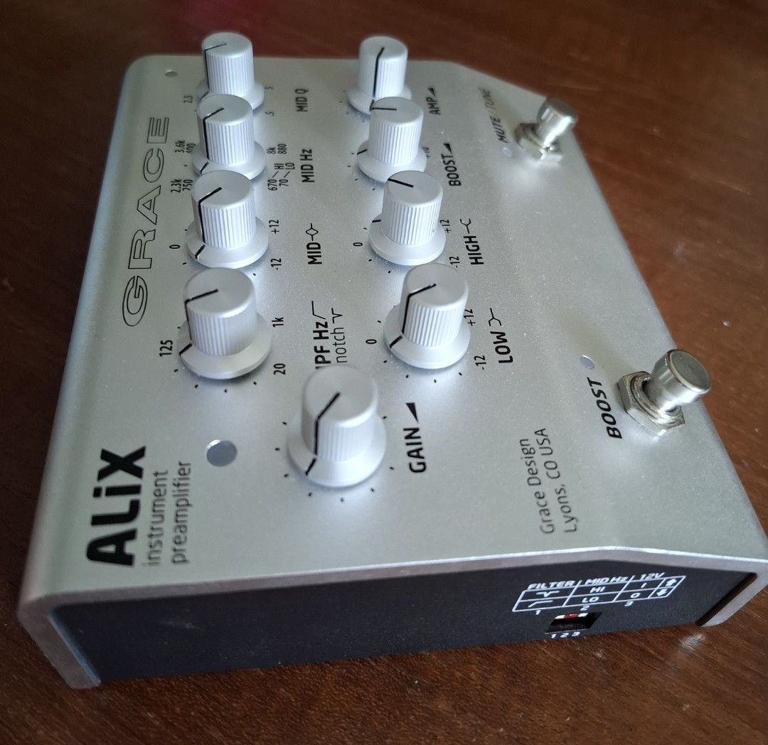 Grace Design Alix Studio Quality Instrument Preamp/DI/EQ, Hobbies ...