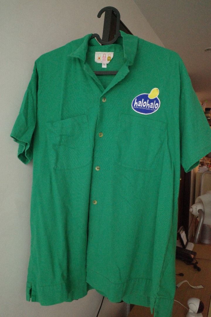 Halo Halo Short Sleeved Button Up (Category: Shirts) located in Manila. Submitted by mabeajose (Listing ID 1408514787, Image 3). Description: Lightly used Fits large Negotiable price if you are going to take 2 or more pieces! Delivery c/o buyer Location: BGC.