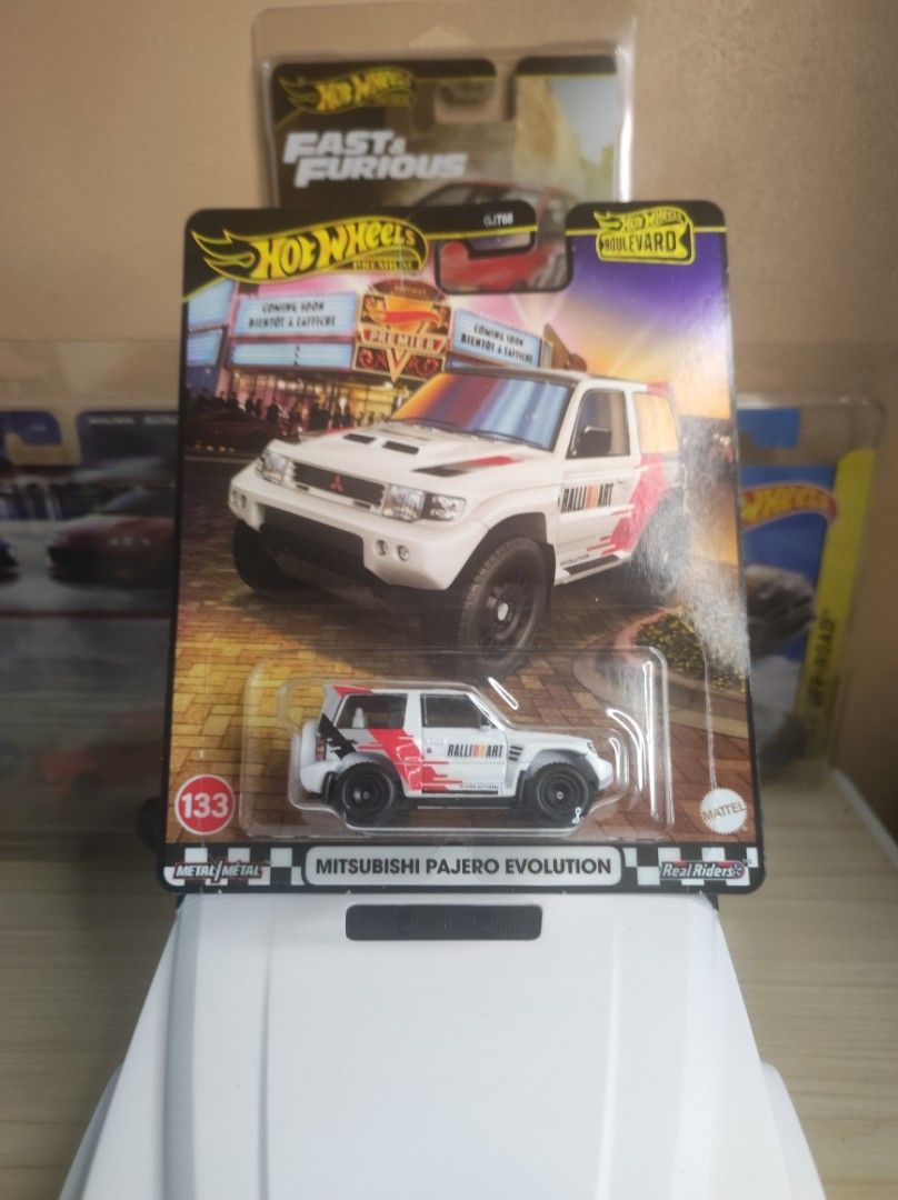 Hot Wheels Premium Mitsubishi Pajero Evolution (White) // 500php (Category: Vehicle & Diecast Models) located in Quezon City. Submitted by edrielgp (Listing ID 1408632919, Image 1). Description: Hot Wheels Premium Mitsubishi Pajero Evolution (White) // 500php Please CHECK my other Hot Wheels and other items listed for sale in my profile. Bawal sa maselan Can do COD around visayas ave quezon city and around congressional avenue near sm cherry, cir