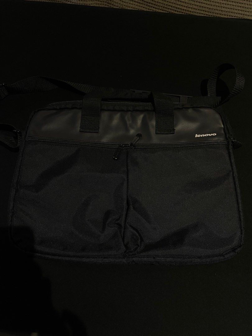 Lenovo 15.6" Simple Toploader Laptop Bag (Category: Laptop Bags & Sleeves) located in Manila. Submitted by lukemafinds (Listing ID 1408562036, Image 1). Description: Lenovo Laptop Bag Original 200 only steal price na pure leather pm if interested .
