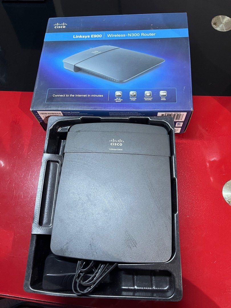 Linksys E900 Wireless-N300 Router (Category: Networking) located in Marikina City. Submitted by mregodon (Listing ID 1408657094, Image 1). Description: .