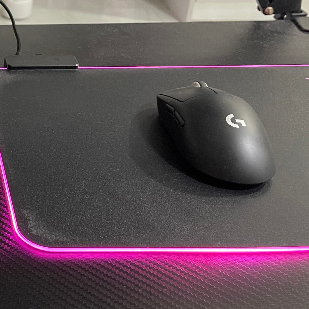 Logitech Superlight G Pro X + RGB Razer Mousepad, Computers & Tech ...