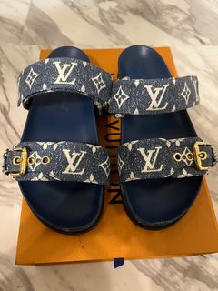 (Category: ) located in . Submitted by shoparadize (Listing ID 1408667994, Image 1). Description: .