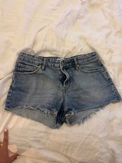 (Category: ) located in . Submitted by agatheclm (Listing ID 1408522702, Image 1). Description: .