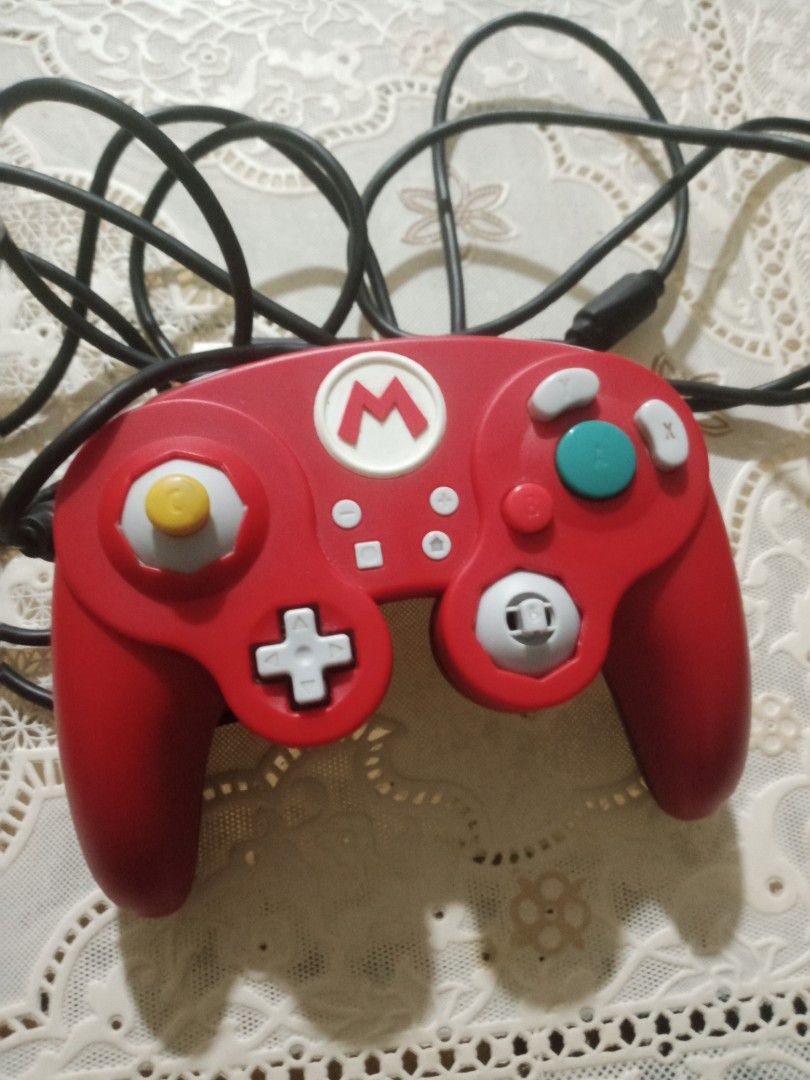 mario switch controler wired (Category: Controllers) located in Manila. Submitted by cruzivanpatrick (Listing ID 1408633000, Image 1). Description: switch pad pro wired controler mario edition pag naka dock lng sya nagagamit pero kung me converter kayo usb pwede naka tablet yan all tested working right analog missing cap pm meet up lrt 1 abad santos station deliver kayo mag book g cash or abono rider shipping payment first jrs and lbc.