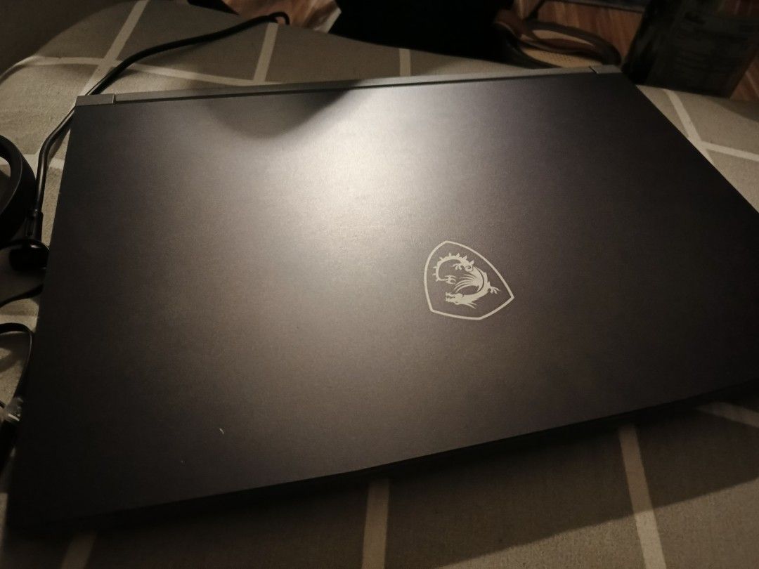 MSI Thin 15 Laptop (Category: Laptops & Notebooks) located in Caloocan City. Submitted by boncatojam19096 (Listing ID 1408663558, Image 2). Description: MSI Gaming Laptop with 16GB RAM. With Laptop Bag, Mouse, and Charger..
