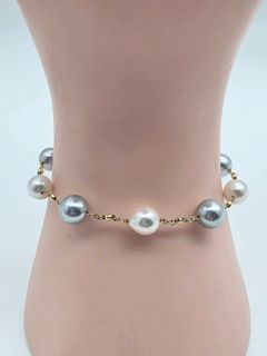 (Category: ) located in . Submitted by art_luxe (Listing ID 1408668762, Image 1). Description: .