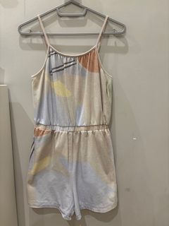 (Category: ) located in . Submitted by ashay (Listing ID 1408552977, Image 1). Description: .
