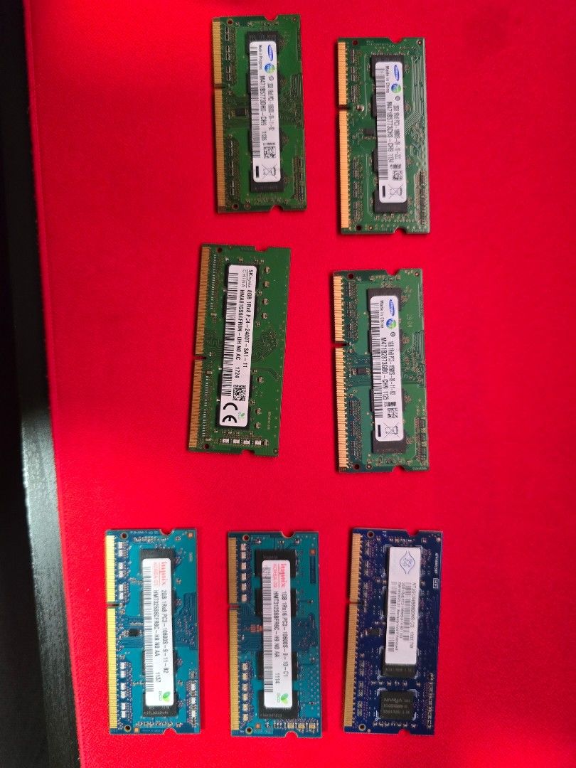 PC Components Bundle - RAM, CPU (Category: Desktops) located in Singapore. Submitted by resistance733 (Listing ID 1408633339, Image 3). Description: - RAM - CPUs QUOTE WHICH PART U WANT AND I WILL STATE PRICE. whole lot for sale. RFS looking to declutter. black ram desktop confirm working as used on my previous pc (sold) but hyper x ddr3 desktop ram and laptop rams and CPU dont have any laptop or PC to test on..