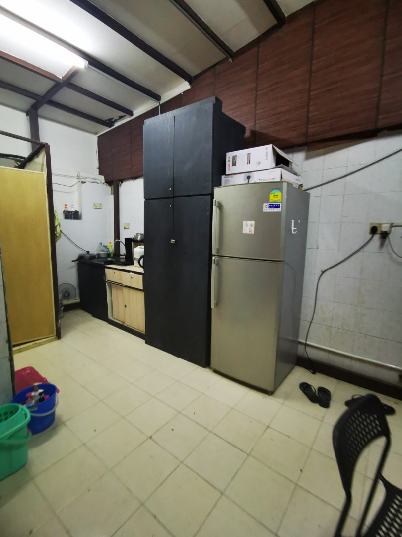 (Category: ) located in . Submitted by qtech.cafe (Listing ID 1408564545, Image 1). Description: .