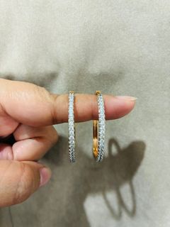 (Category: ) located in . Submitted by chic_clicks (Listing ID 1408503308, Image 1). Description: .