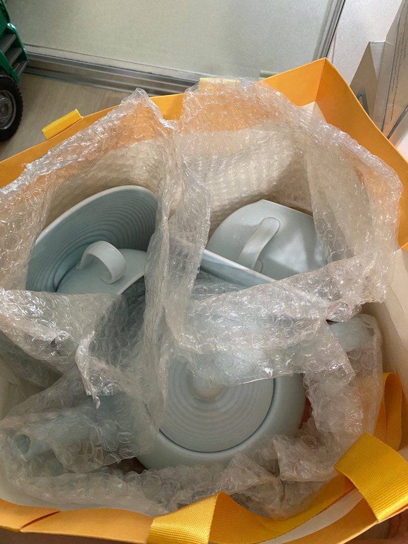 Royal Doulton Gordon Ramsay Glaze Tea Set, Furniture & Home Living ...