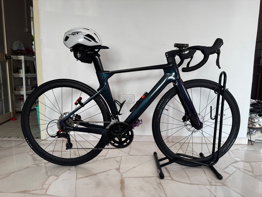 Twitter R5 Pro Carbon Fiber Road Bike Chamaleon , Sports Equipment ...