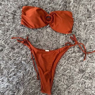 (Category: ) located in . Submitted by declutter.pjt (Listing ID 1408641388, Image 1). Description: .