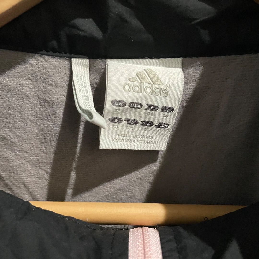 Vintage Adidas Windbreaker (Category: Coats, Jackets and Outerwear) located in Manila. Submitted by tonsoftons (Listing ID 1408581381, Image 3). Description: 21x25.