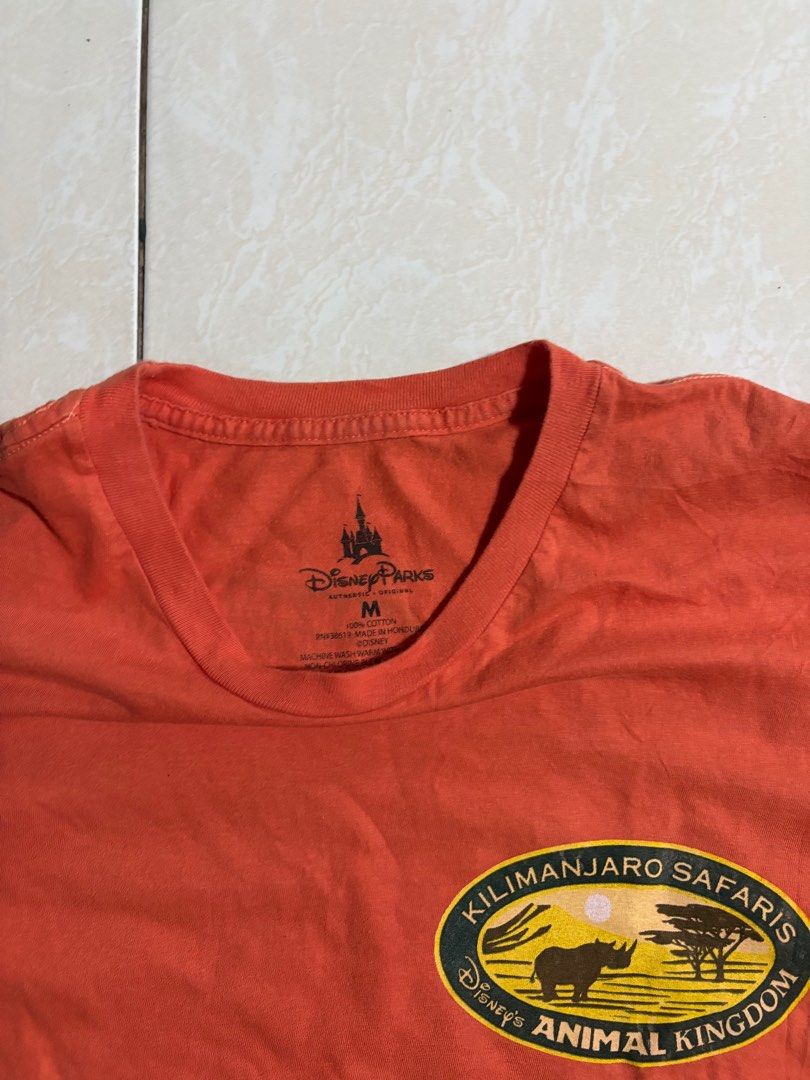 Vintage Animal Kingdom Tee (Category: Activewear) located in Lipa City. Submitted by thriftopia_sj (Listing ID 1408665504, Image 3). Description: Dimes 19x27.5 Excellent condition Color rate 9.5/10.