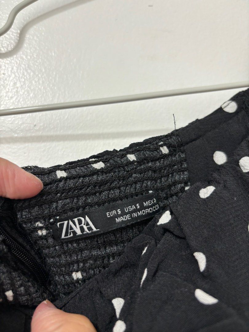 Zara Polka Dot Off-shoulder dress (Category: Dresses) located in Bacoor. Submitted by finery_ph (Listing ID 1408554250, Image 2). Description: .