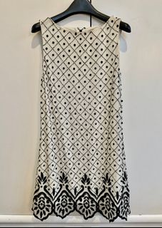 （分類：）位於 。 由 mamasell23 提交（商品編號 1408858367，圖片 1）。簡介： 。