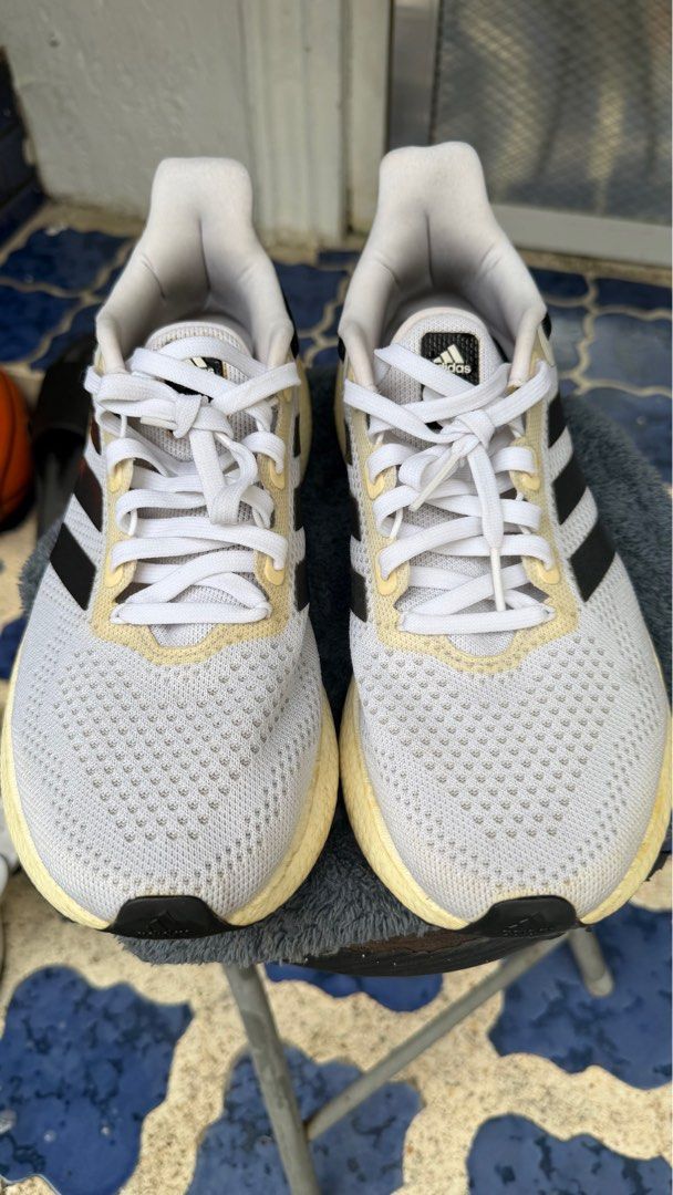 Adidas Pure Boost (Category: Sneakers) located in Quezon City. Submitted by msetcetera (Listing ID 1408707556, Image 3). Description: .