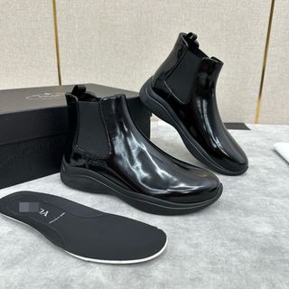 (Category: ) located in . Submitted by fashion.luxe (Listing ID 1408858436, Image 1). Description: .