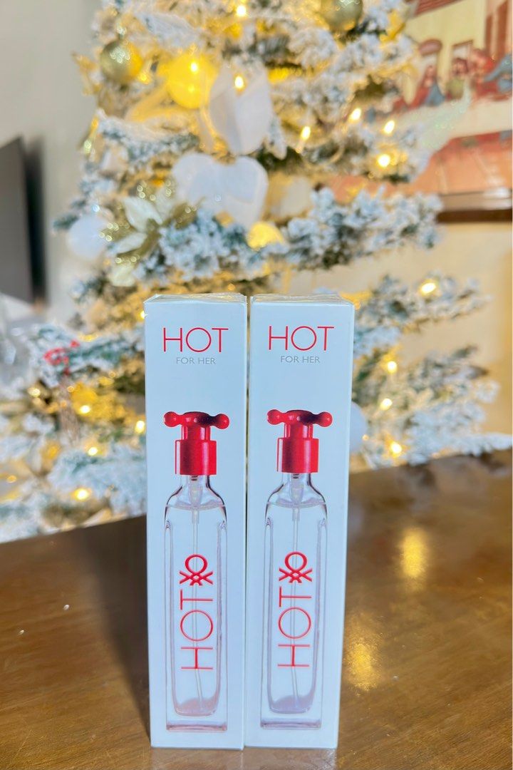 Benetton Hot, Cold, Hot Gold Perfume (Category: Fragrance & Deodorants) located in General Mariano Alvarez. Submitted by donnabeys (Listing ID 1408753092, Image 2). Description: - Benetton Women's Perfume Collection - Includes: Hot, Cold, and Hot Gold fragrances - Each bottle in original packaging - Features a unique tap-like bottle design - Ideal for gifting or personal collection.