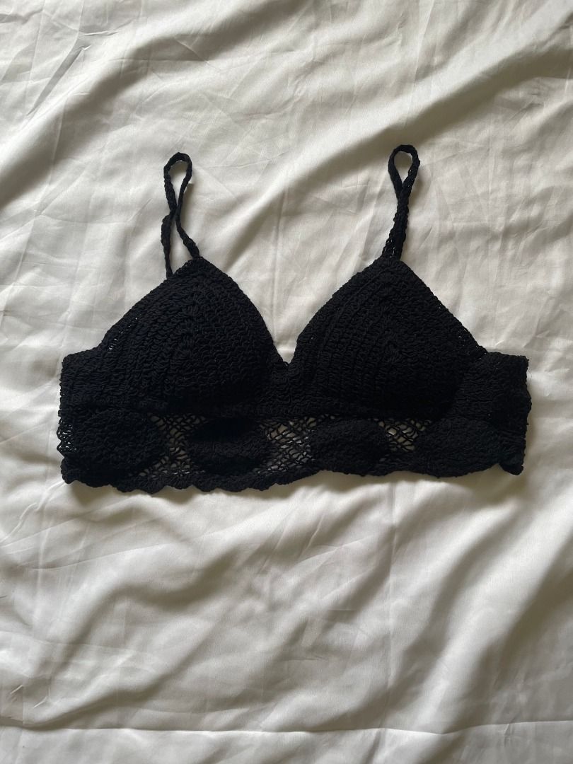 Black Crochet Bralette Top (Category: Sleeveless) located in Paranaque City. Submitted by tortoisee (Listing ID 1408750168, Image 1). Description: condition: never used this, no damage or stains - padded bralette - yarn fabric - adjustable straps (self-tie) - rfs: decluttering.