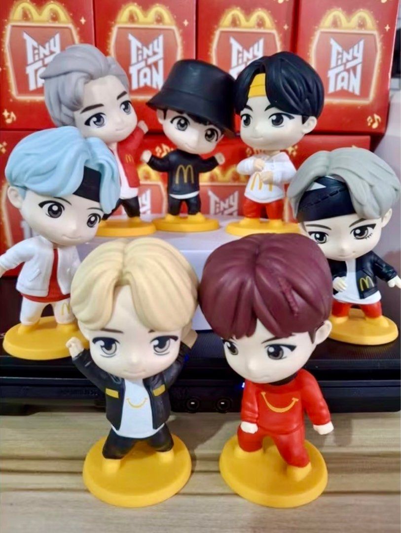 BTS TinyTan ENCORE X McDonald's Mcdo 2025 Set (Category: K-Wave Merchandise) located in Makati City. Submitted by cleverandthriftybyhm (Listing ID 1408714193, Image 1). Description: Selling this as a SET only..
