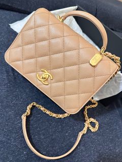 （分類：）位於 。 由 maggic.corner 提交（商品編號 1408703816，圖片 1）。簡介： 。