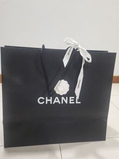 (Category: ) located in . Submitted by urbanlitegoodsg (Listing ID 1408824070, Image 1). Description: .