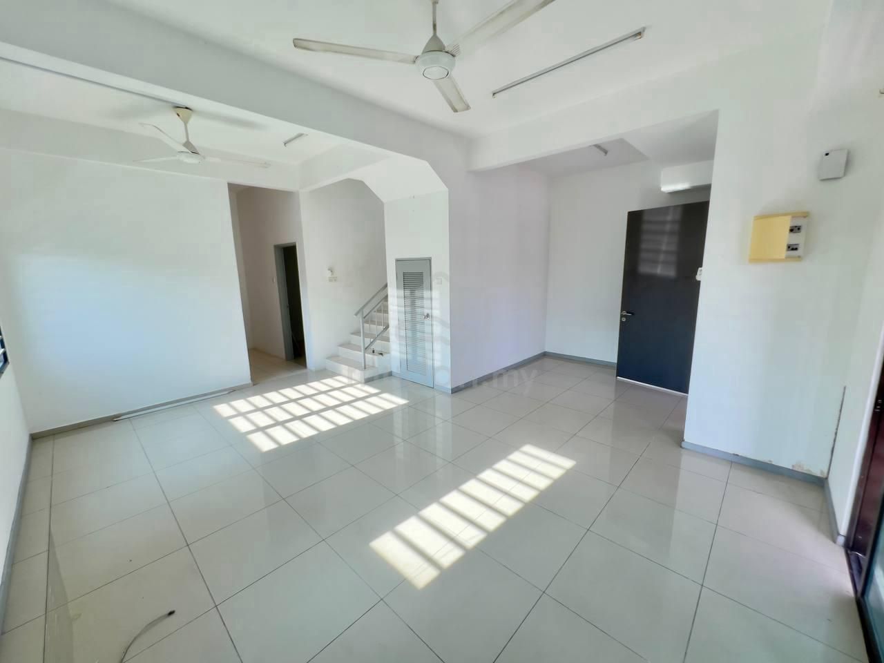 CHEAPEST Double Storey ENDLOT Saujana KLIA Kota Warisan, Property, For ...