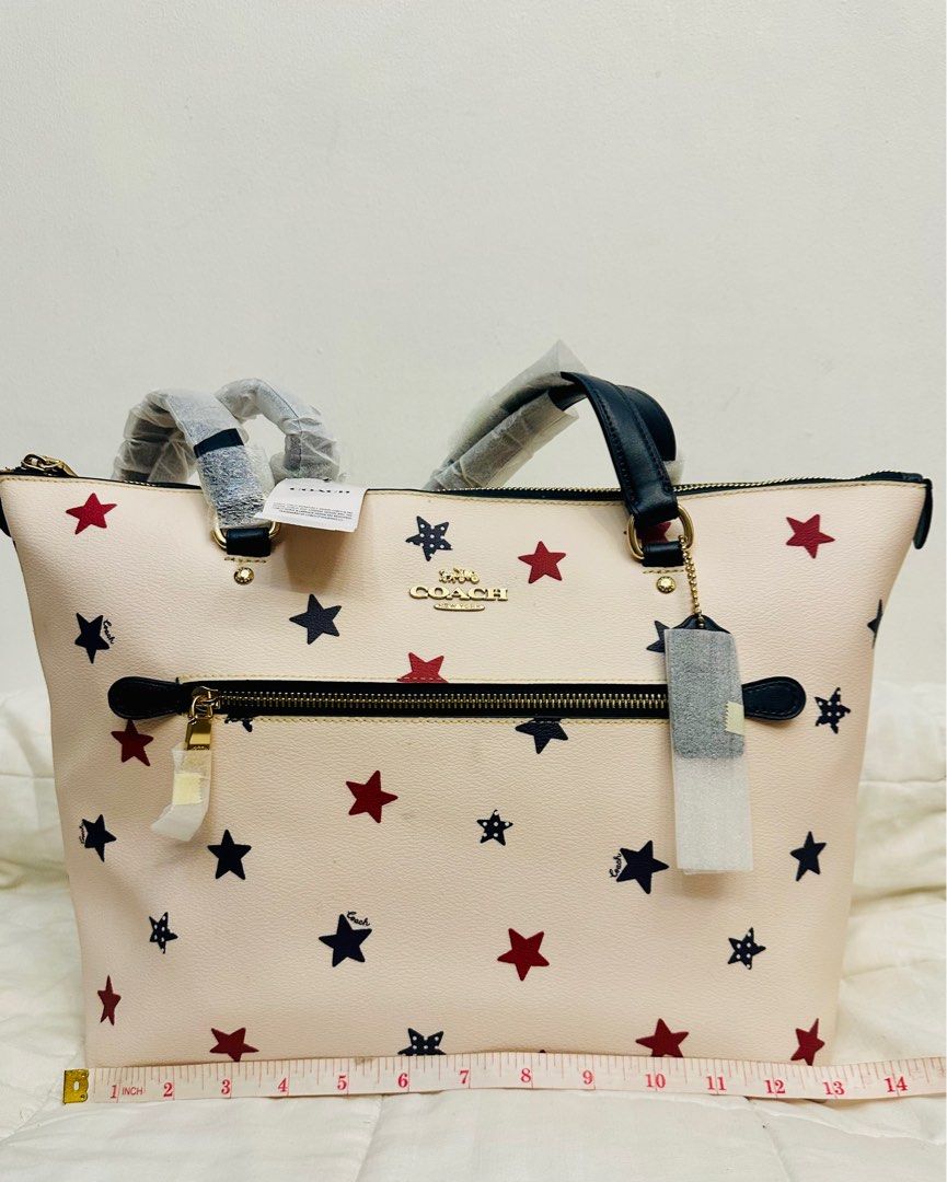 Coach tote bag (Category: Tote Bags) located in Pasig City. Submitted by redmann (Listing ID 1408817051, Image 1). Description: Authentic Pasig.