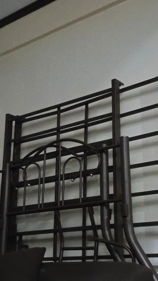 Double Deck Bed Frame (Category: Bed Frames & Mattresses) located in Navotas City. Submitted by addelainesommers (Listing ID 1408819780, Image 1). Description: Double deck metal bed frame brown single size on upper deck double size on lower deck.