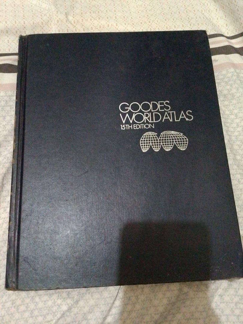 Goode's World Atlas 15th Edition (Category: Textbooks) located in Taguig. Submitted by jpdimacutac (Listing ID 1408746207, Image 1). Description: The image shows the cover of the book Goode's World Atlas. Title: Goode's World Atlas Edition: 15th Edition Subject: A collection of maps of the world Publisher: Rand McNally (for many editions, including the 15th) Format: Hardcover book.