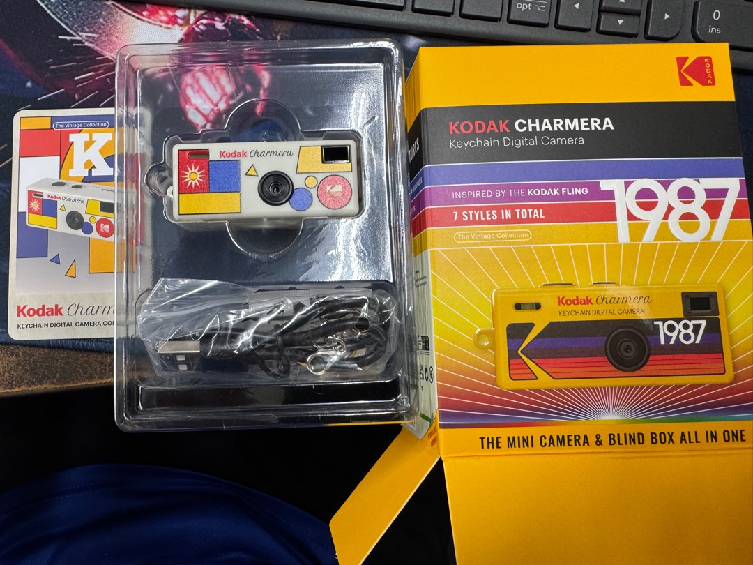 Kodak Charmera Keychain Digital Camera - 1987 Edition, Photography ...