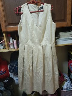 (Category: ) located in . Submitted by she_wears (Listing ID 1408795981, Image 1). Description: .