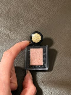 （分類：）位於 。 由 cassiekk 提交（商品編號 1408876356，圖片 1）。簡介： 。