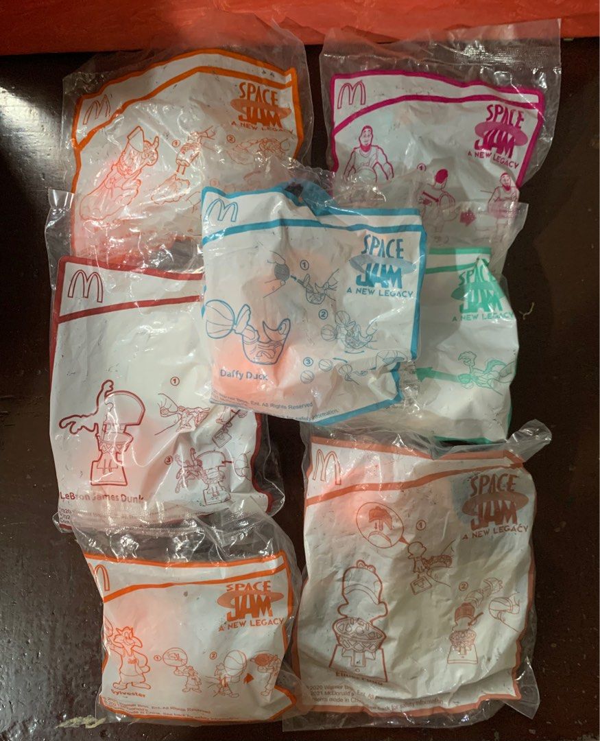 Mcdo Space Jam - A New Legacy (Category: Western Merchandise) located in San Juan City. Submitted by fieldofgold19 (Listing ID 1408739636, Image 1). Description: Unused .