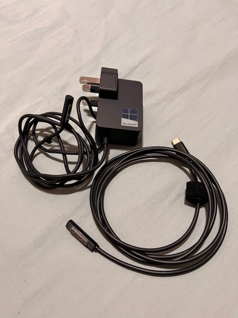 Microsoft Surface RT/RT2/Pro1/Pro2 Charger, Computers & Tech, Parts