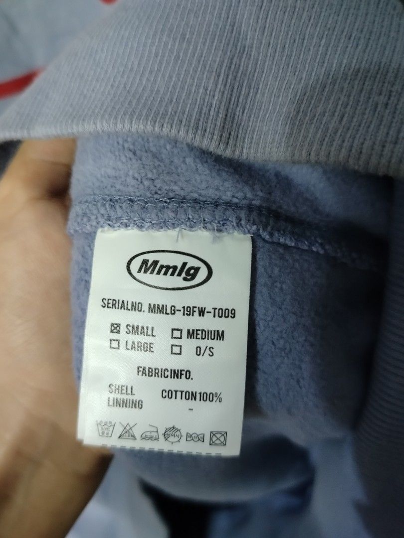 Mmlg long sleeve (Category: Coats, Jackets and Outerwear) located in Tacurong. Submitted by jumarvelous (Listing ID 1408789522, Image 3). Description: Excellent Condition No Issue size S on tag, best fit S-M Dimes: 23.5x25 Condition: 10/10.