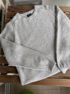 (Category: ) located in . Submitted by joyswardrobe (Listing ID 1408795599, Image 1). Description: .