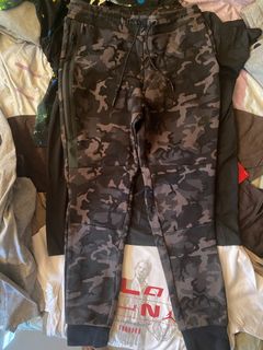 nike tech fleece pants clearance