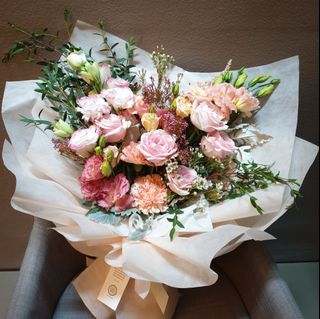 (Category: ) located in . Submitted by etoileflowers (Listing ID 1408799484, Image 1). Description: .