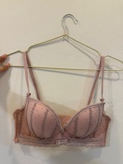 (Category: ) located in . Submitted by thean9w (Listing ID 1408829936, Image 1). Description: .