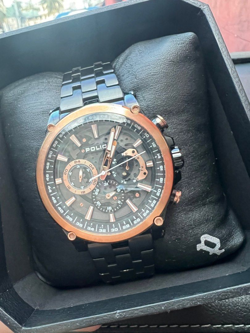 POLICE WATCH (Category: Men's Watches) located in Quezon City. Submitted by monkeyninja (Listing ID 1408816190, Image 1). Description: 2022 Taman Multifunction 47mm Stainless Steel Band Bought online in Watch Republic for 14k last Dec 2022 Complete inclusions (warranty expired) Used 7x until 2023 Forgot i have it Issues: hairline scratches but barely visible. Pristine condition RFS: Decluttering MOP: Bank Transfer or Gcash Courier expense by buye