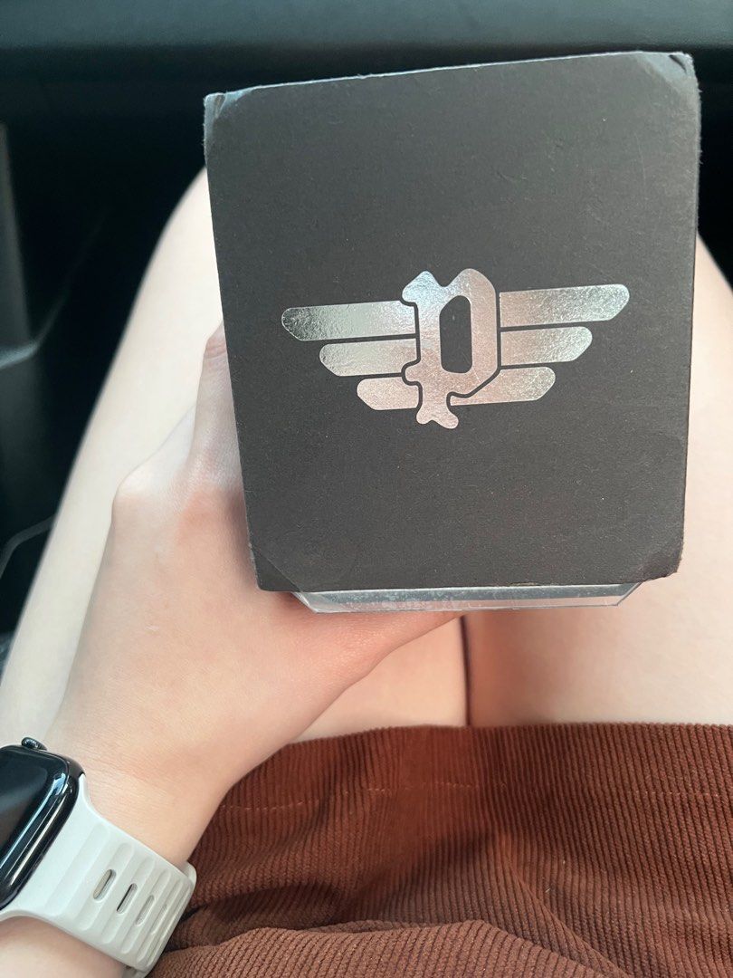 POLICE WATCH (Category: Men's Watches) located in Quezon City. Submitted by monkeyninja (Listing ID 1408816190, Image 2). Description: 2022 Taman Multifunction 47mm Stainless Steel Band Bought online in Watch Republic for 14k last Dec 2022 Complete inclusions (warranty expired) Used 7x until 2023 Forgot i have it Issues: hairline scratches but barely visible. Pristine condition RFS: Decluttering MOP: Bank Transfer or Gcash Courier expense by buye