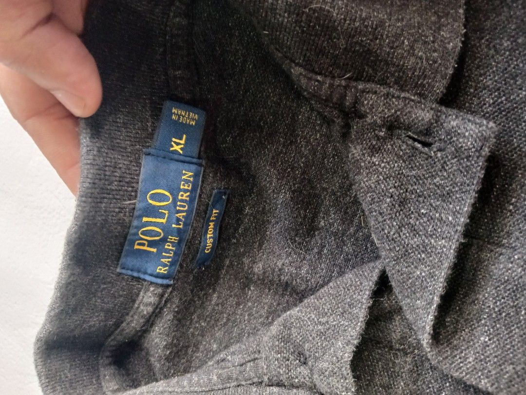 Polo Ralph Lauren purple pony (Category: Tshirts & Polo Shirts ) located in Leyte. Submitted by said0911 (Listing ID 1408798836, Image 3). Description: Dark gray Polo Ralph Lauren purple pony Excellent condition ✅ Dimes: width - 21 Length - 27 DM ✅.